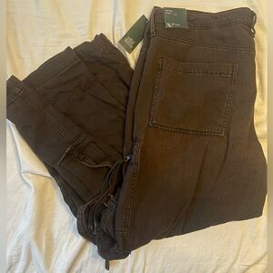 Target Wild Fable Women’s Brown Wash Cargo Jeans